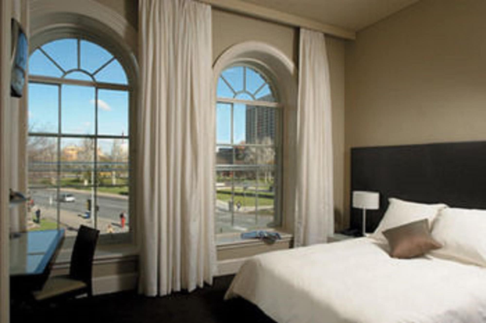 Adina Apartment Hotel Adelaide Treasury Esterno foto