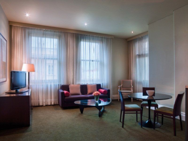 Adina Apartment Hotel Adelaide Treasury Esterno foto